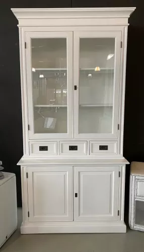 Cambridge Cabinet basic