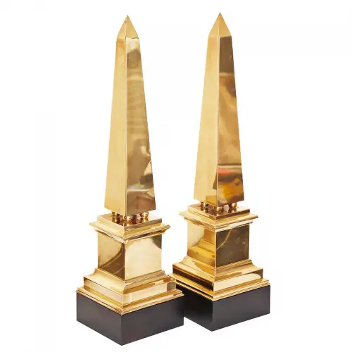 Monuments with black Base 15x15x52cm