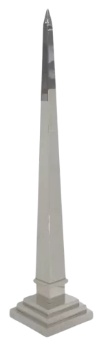 Monuments  31x31x151cm