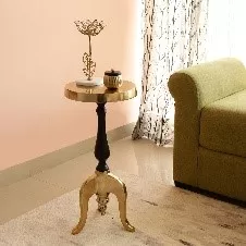 Side table three legs 